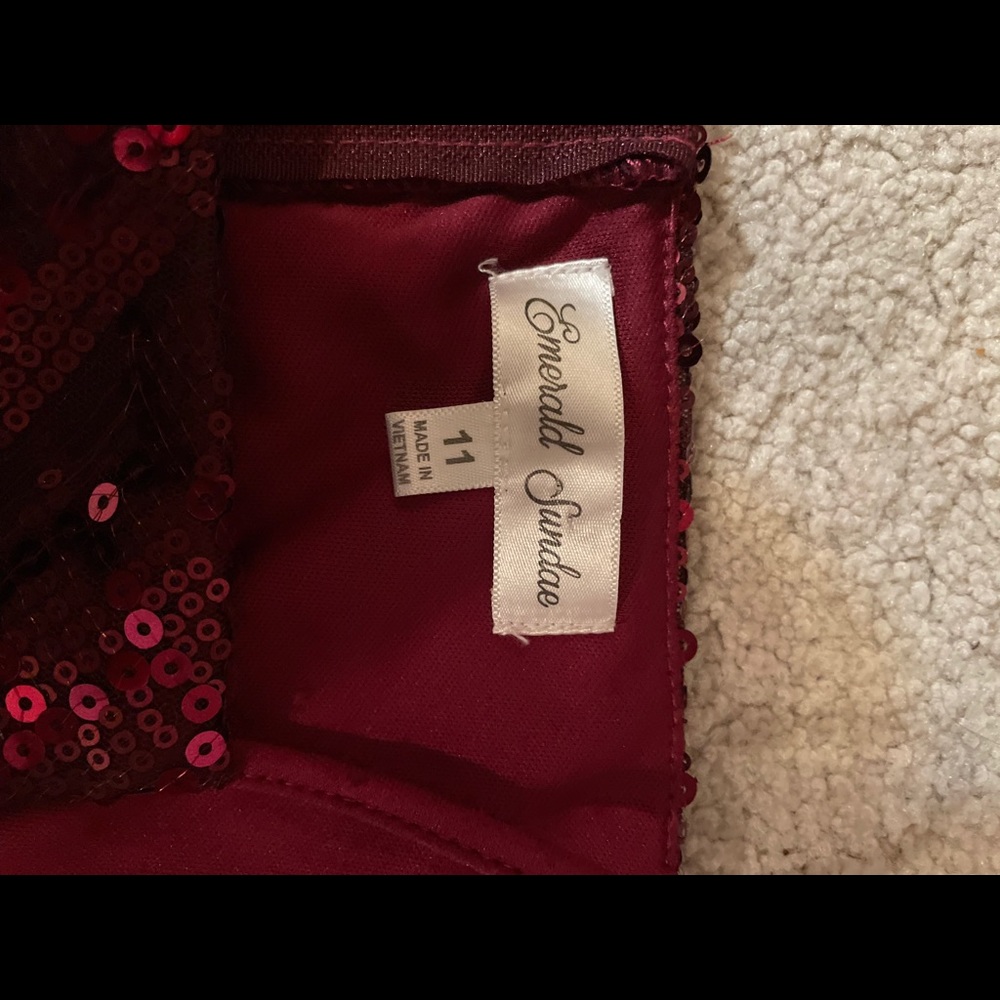 Emerald Sundae size 11 spaghetti strap maroon dress